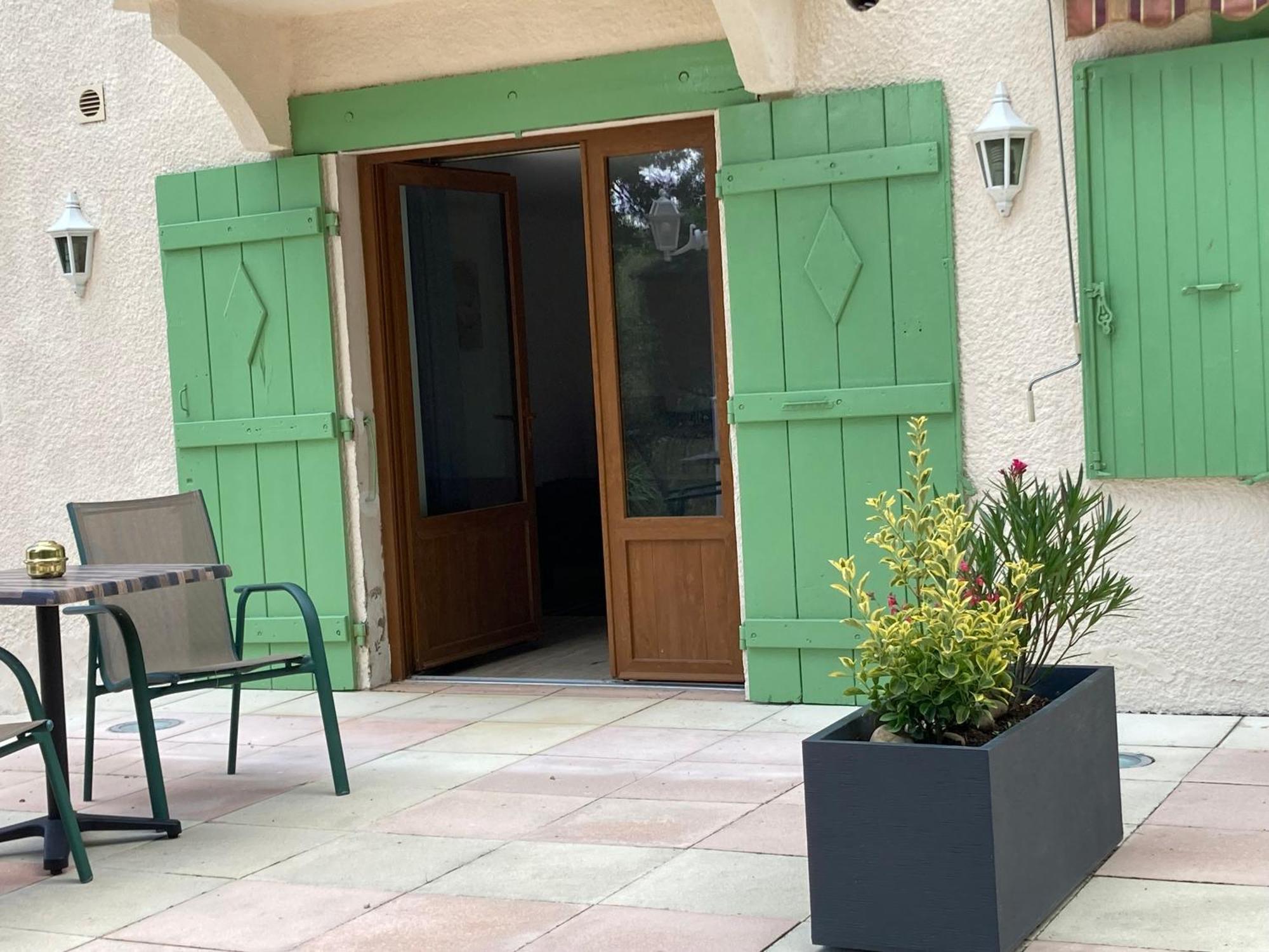 Pavillon De L'etang Apartment